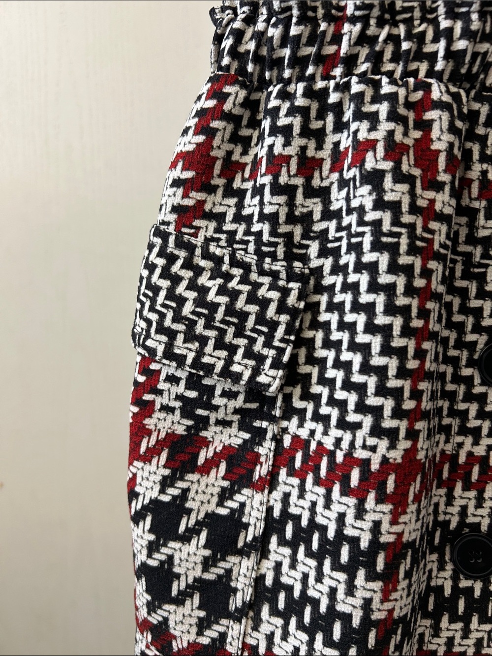 Zara Black, White & Red Houndstooth Pinafore Mini Dress - Picture 3 of 6